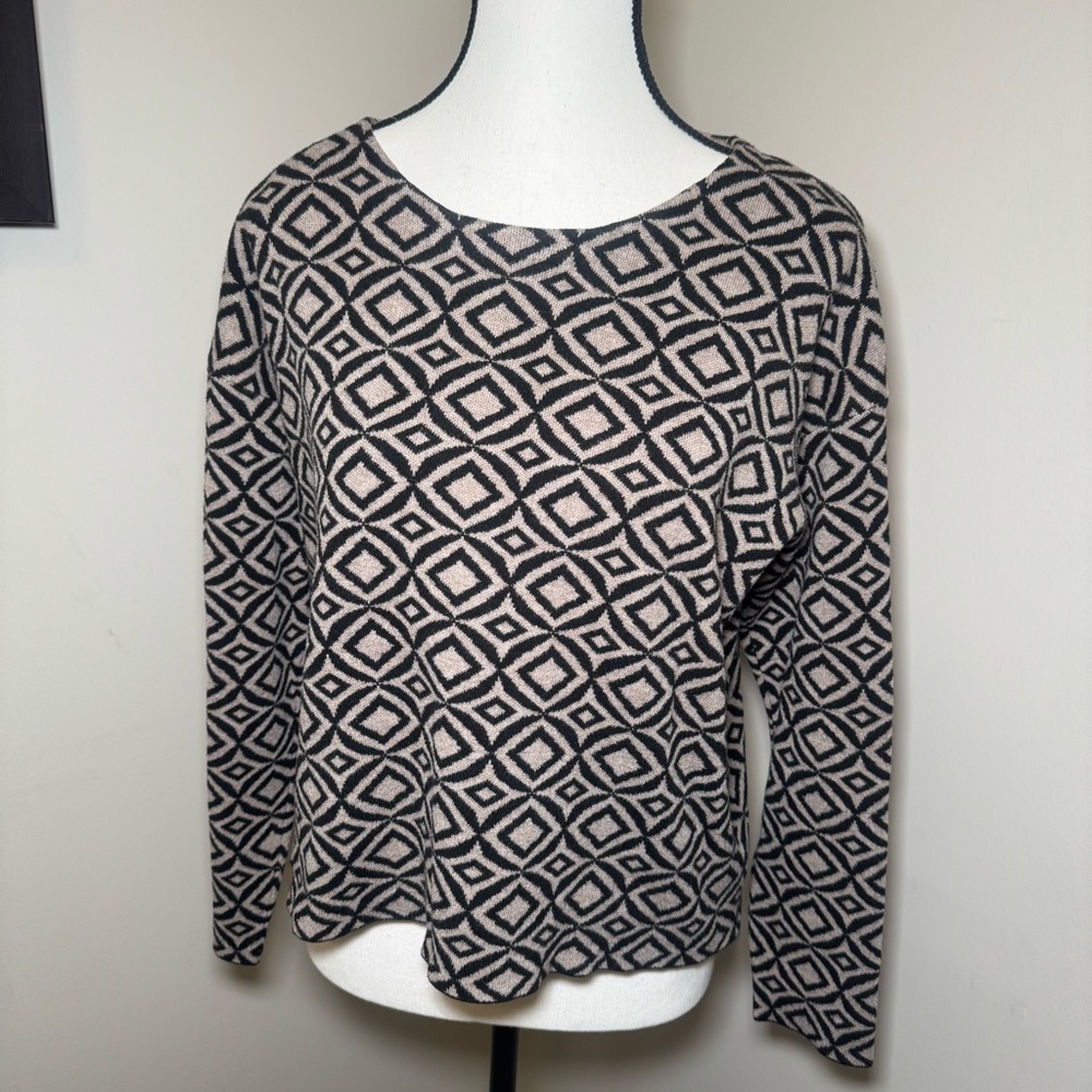 H By Halston Geometric Knit Sweater Top Black Beige Long‎ Sleeve M